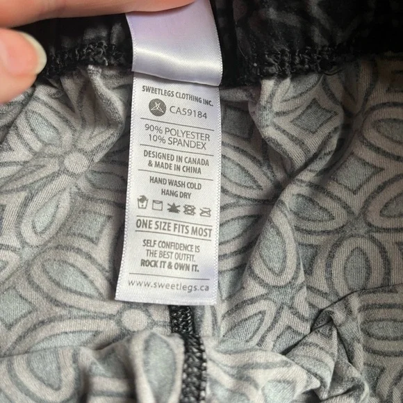 Sweet Legs l Super Soft Leggings - Picture 3 of 4